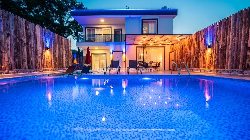 Villa Pine Garden – fotoğraf 4